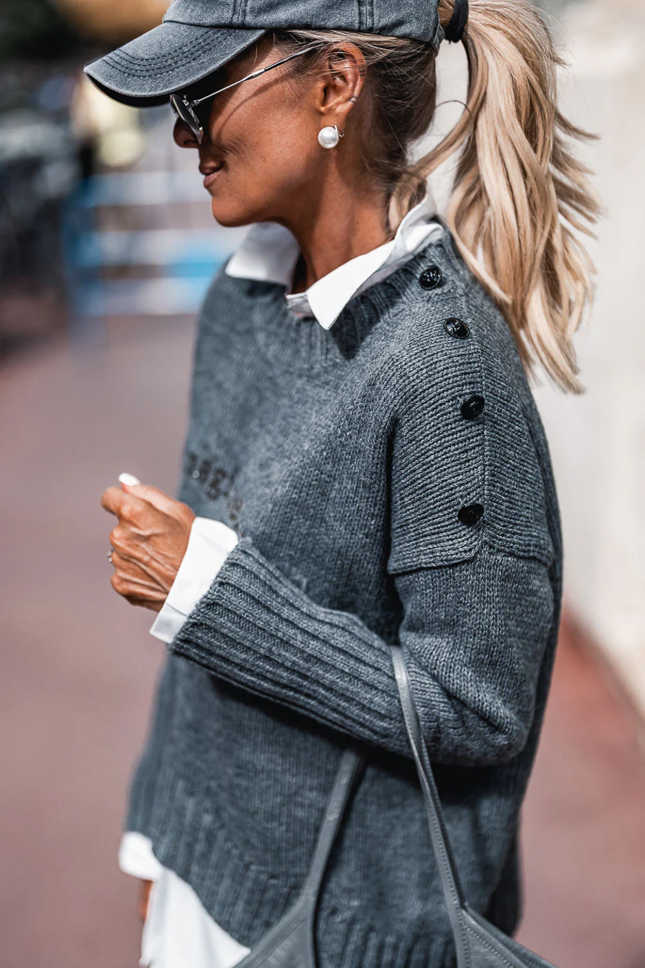 Pull Grungemama Imagine gris - Image 3