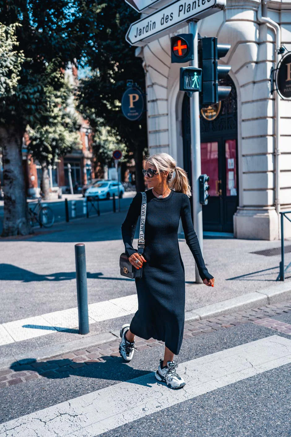 Robe Agola noir - Image 2