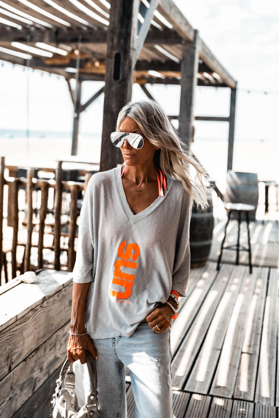 T-SHIRT SOL GRIS - Image 2